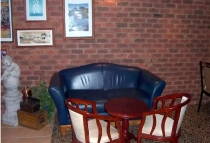 モーテル Condobolin Motor Inn