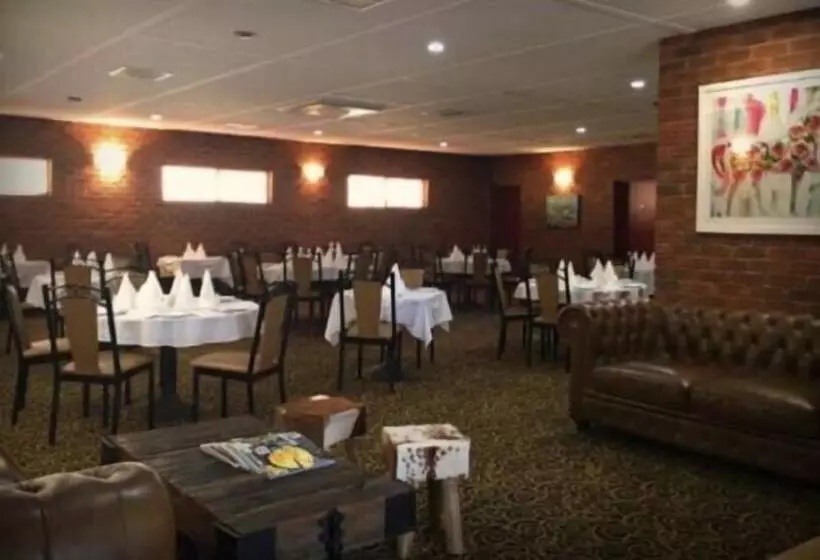 モーテル Condobolin Motor Inn