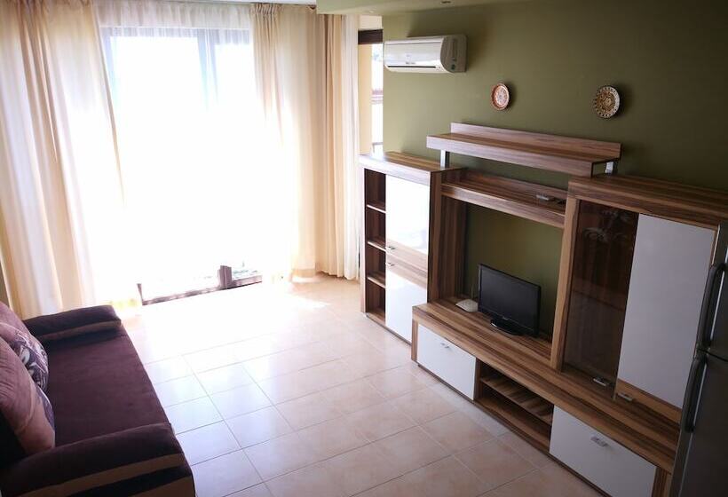 Paradise Gardens & Dunes