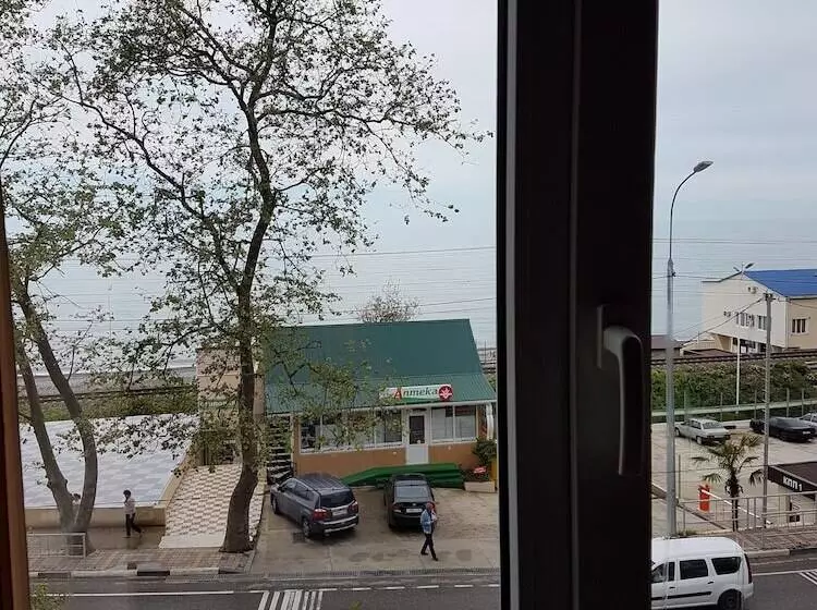 ペンション Guest House Mishlen