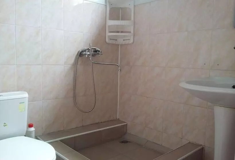 ペンション Guest House Mishlen