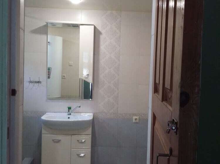 پانسیون Guest House Mishlen