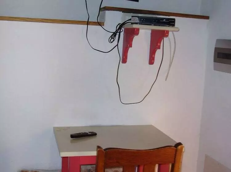 ペンション Sa Domu E Crakeras