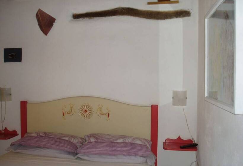 ペンション Sa Domu E Crakeras