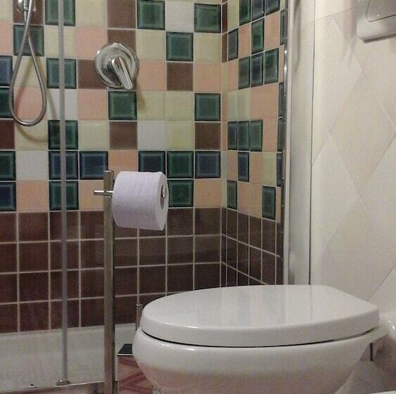 ペンション Sa Domu E Crakeras