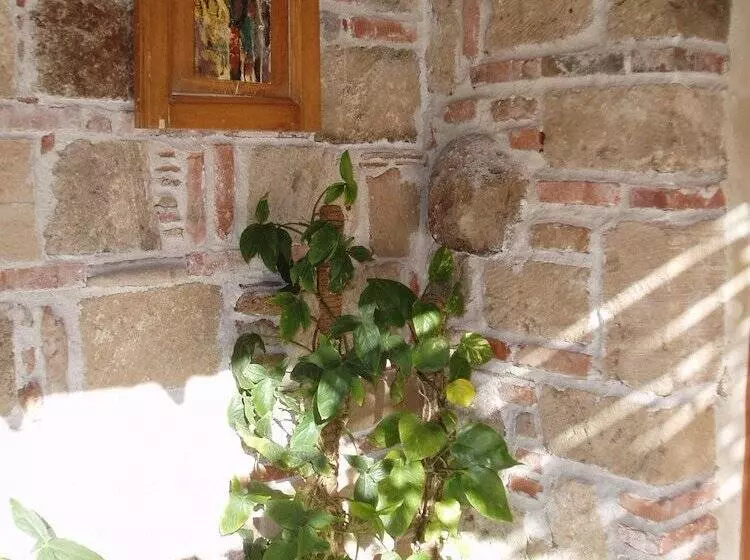 ペンション Sa Domu E Crakeras