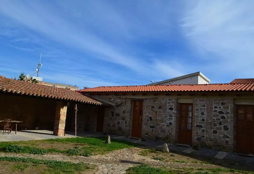 ペンション Sa Domu E Crakeras