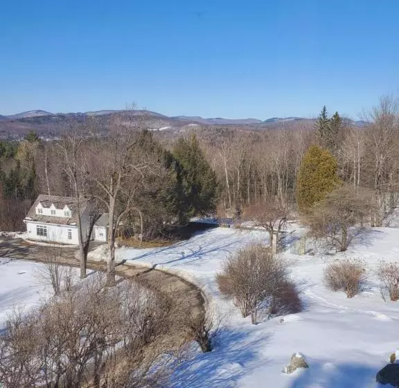 فندق Adair Country Inn & Restaurant