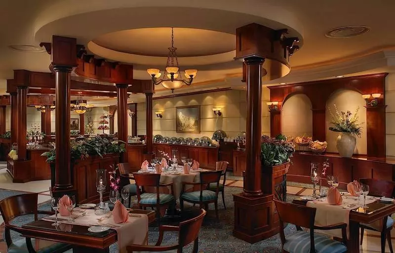 Knight Castle Hotel   Formerly Known As Carlton Palace