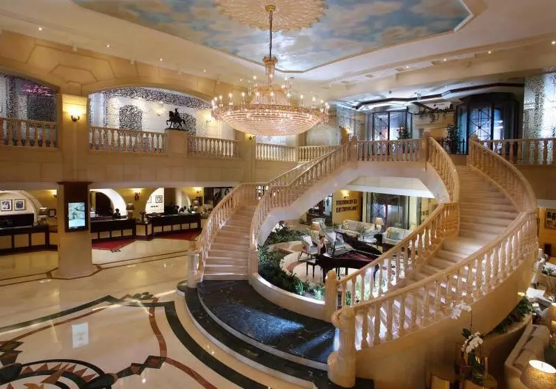 Knight Castle Hotel   Formerly Known As Carlton Palace