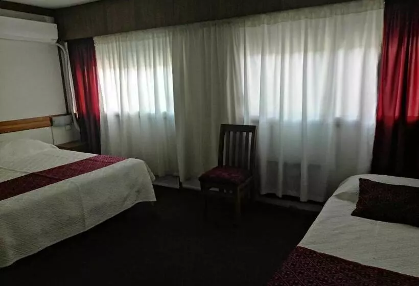 فندق Continental