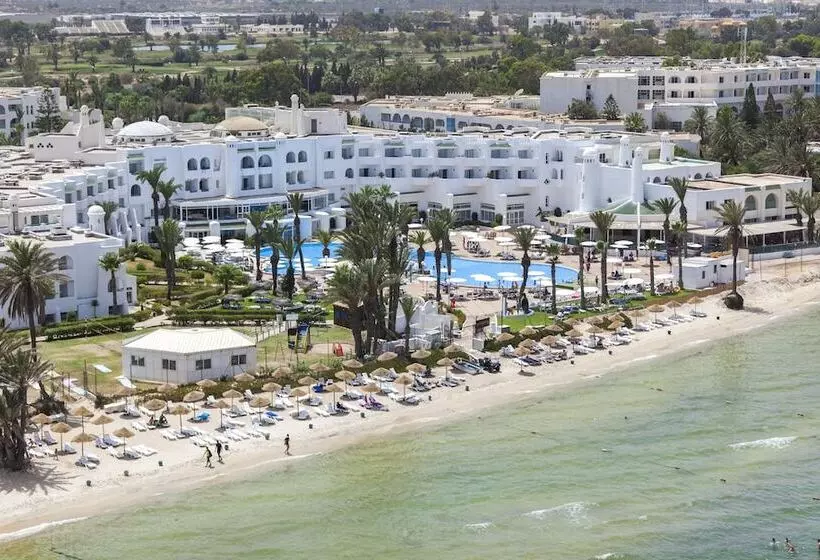 ホテル El Mouradi Skanes