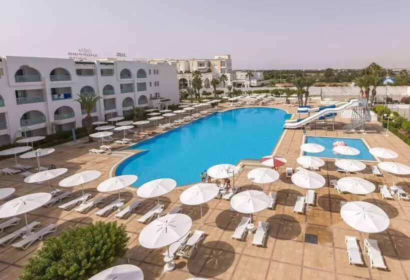 ホテル El Mouradi Skanes