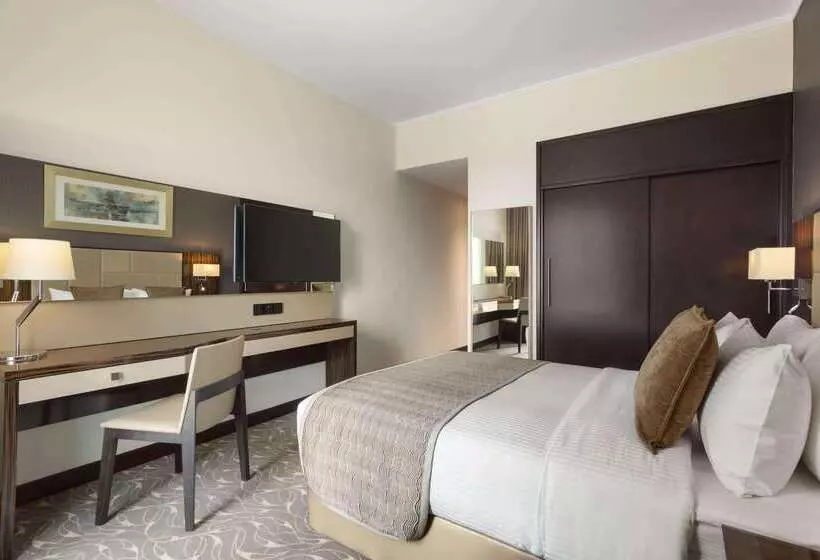 فندق Hawthorn Extended Stay By Wyndham Abu Dhabi City Center
