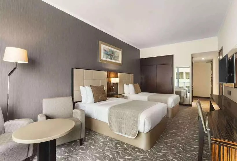 فندق Hawthorn Extended Stay By Wyndham Abu Dhabi City Center