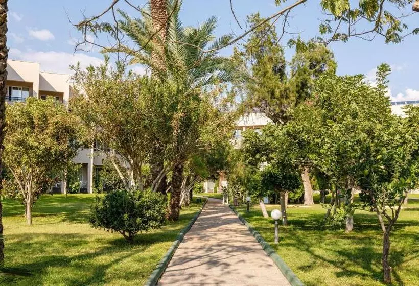 Отель Labranda Alantur