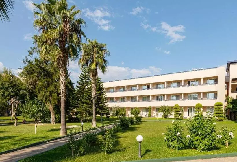 Отель Labranda Alantur