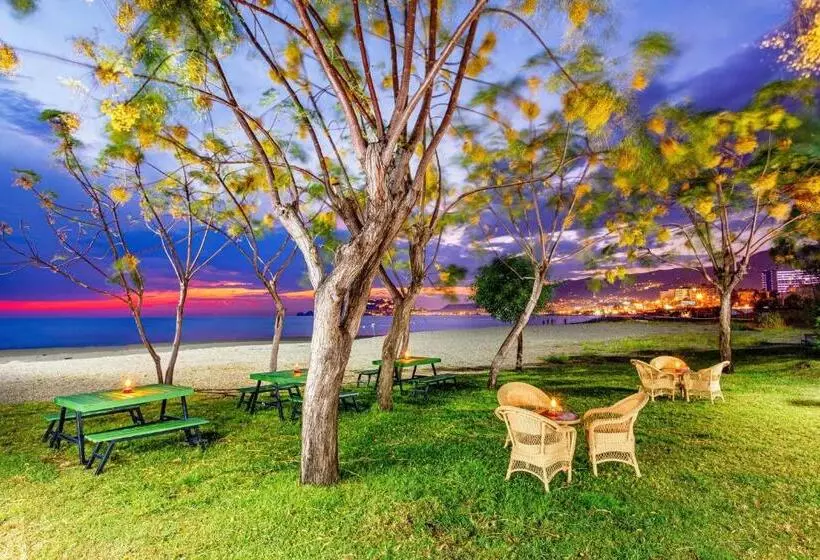 Отель Labranda Alantur