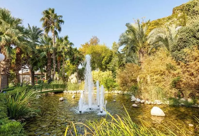 Отель Labranda Alantur