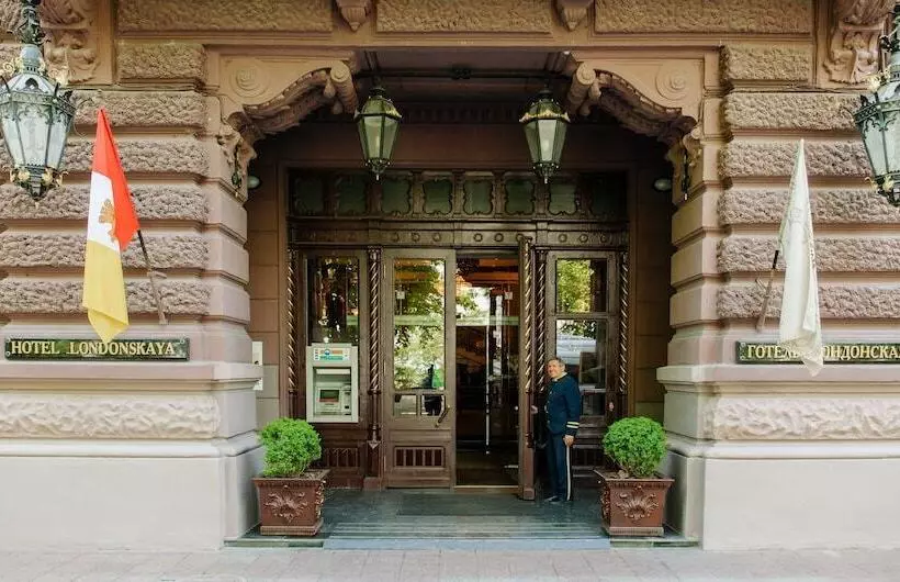 Szálloda Londonskaya Spa