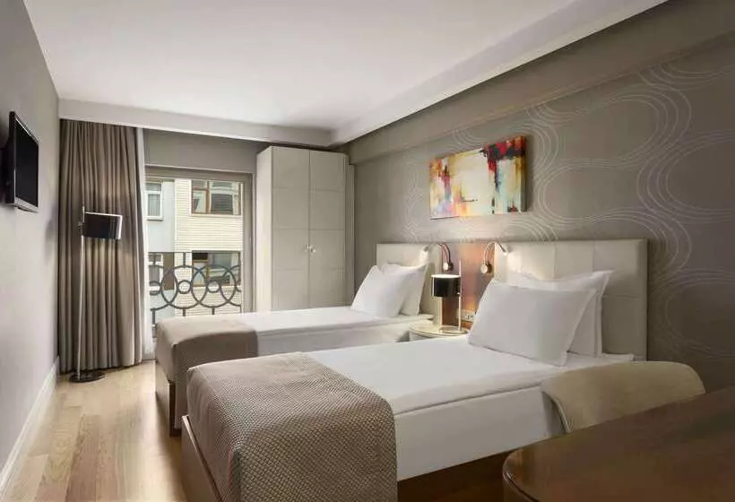 ホテル Ramada Istanbul Grand Bazaar