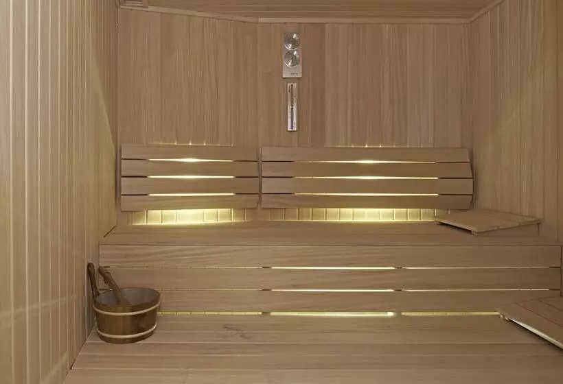 ホテル Ramada Istanbul Grand Bazaar