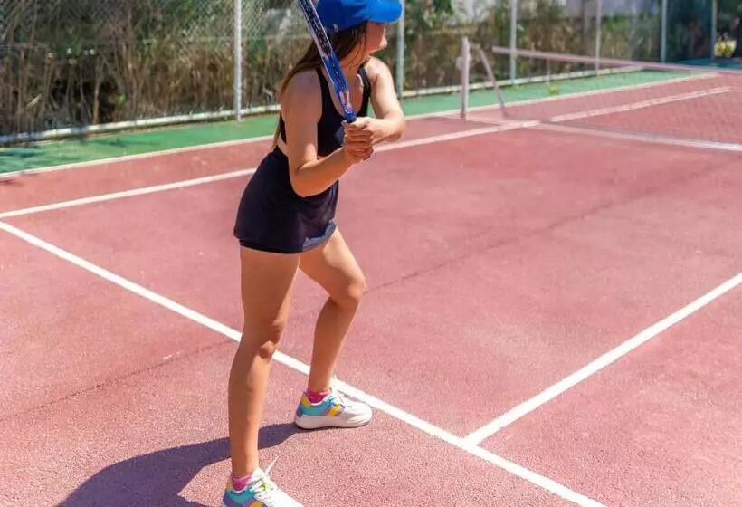 リゾートホテル Labranda Tmt Bodrum