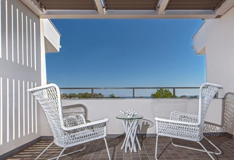 Corali Luxury Villas