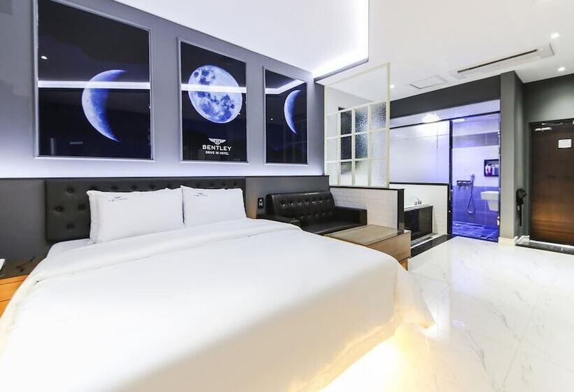 בית מלון כפרי Bentley Business