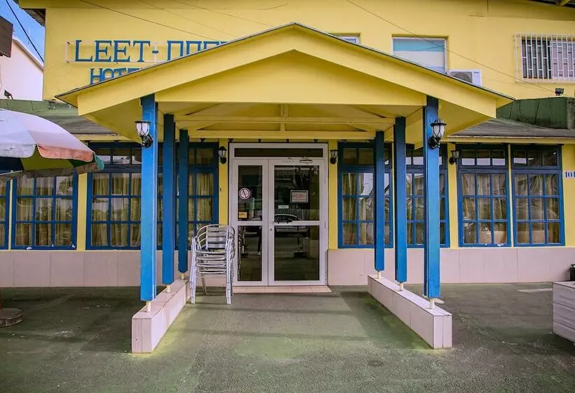 هتل Hôtel Leet Dorian