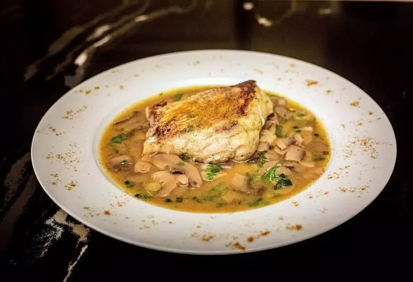 هتل Hôtel Leet Dorian