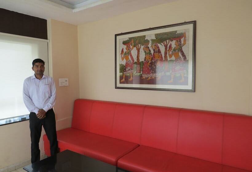 בית מלון כפרי Indus Regency