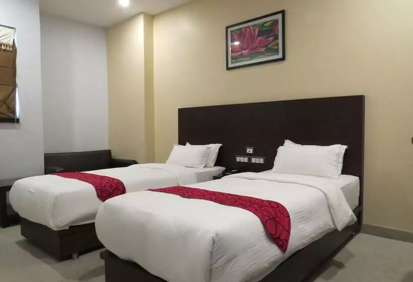 Hotel Indus Regency
