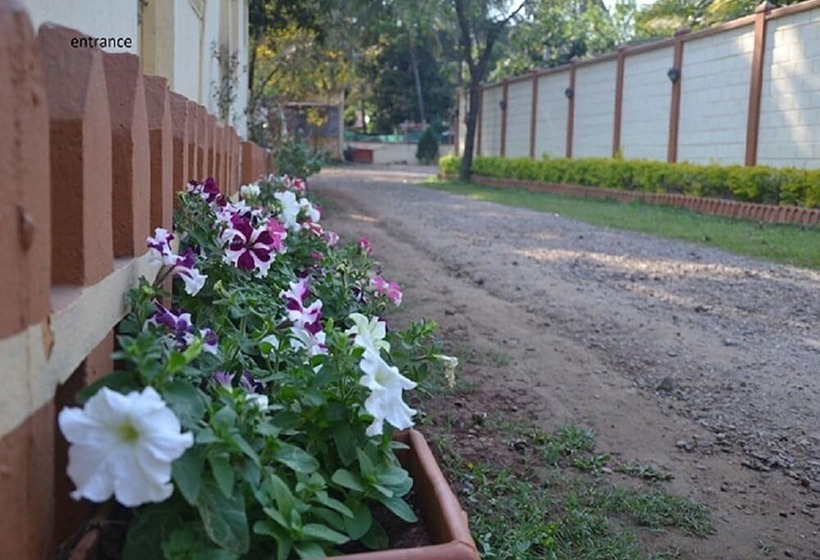 Hotel Sanidhya Resort