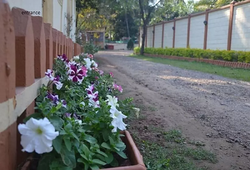 Hôtel Sanidhya Resort