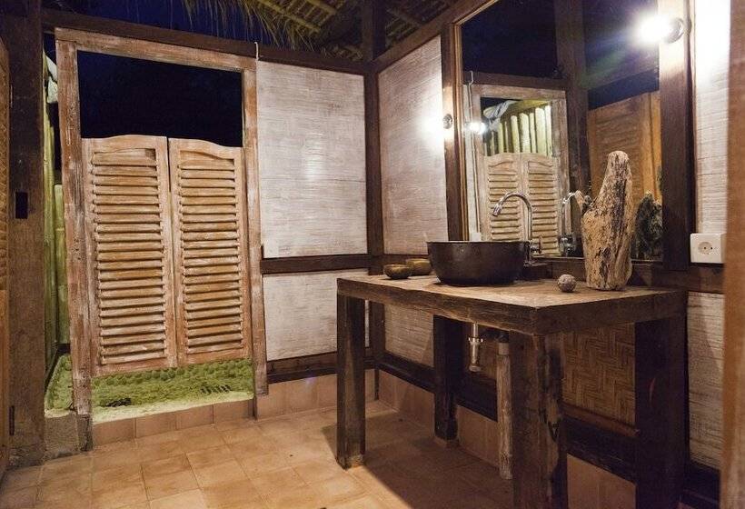 פנסיון Maomeno