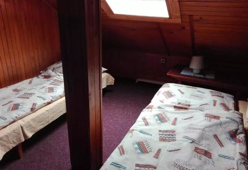 Majatalo Penzion Liberta