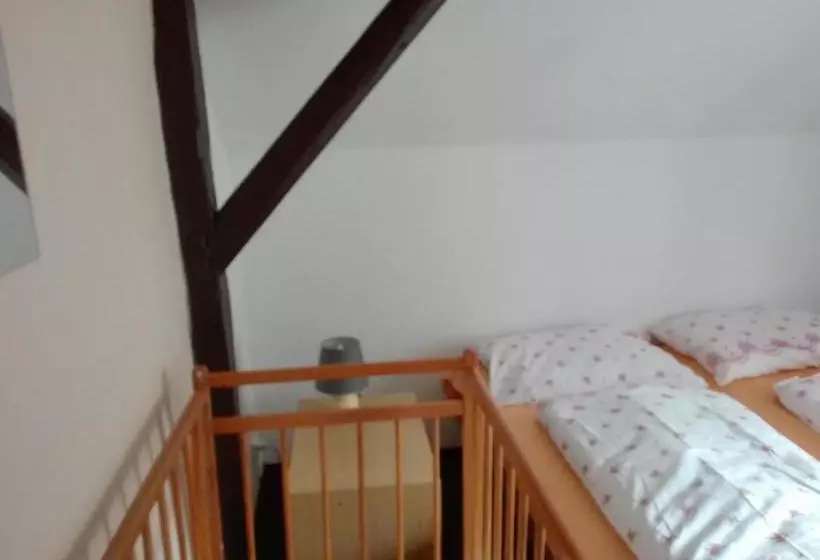 Majatalo Penzion Liberta