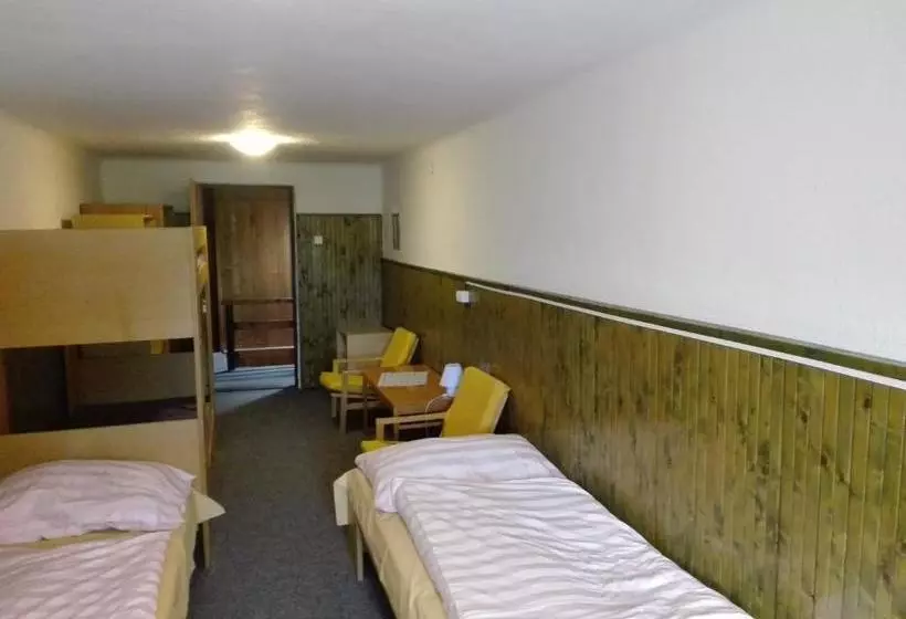 Majatalo Penzion Liberta