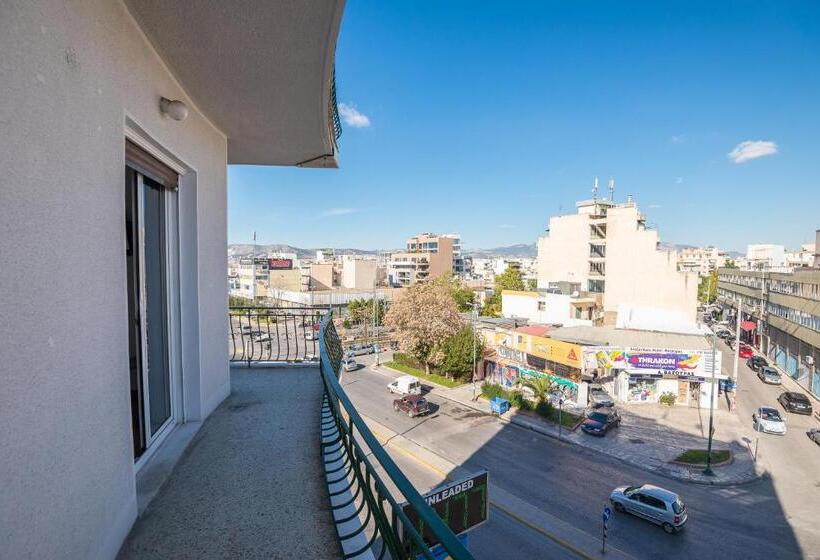 Super Paradise Apartments