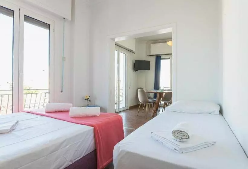 Super Paradise Apartments