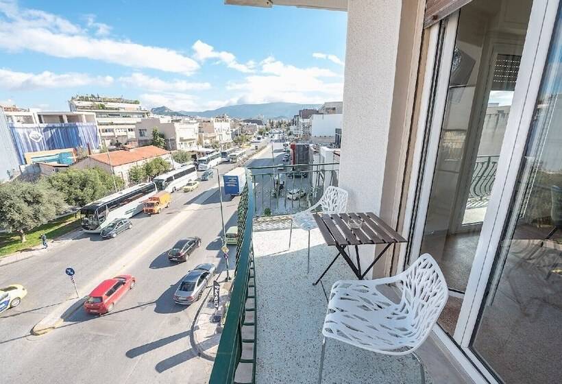 Super Paradise Apartments