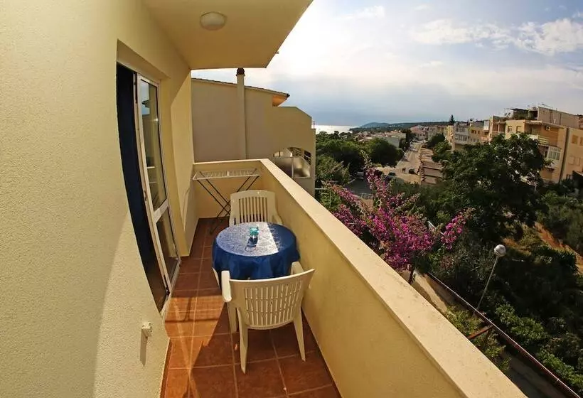 Apartments And Rooms Zvjezdana