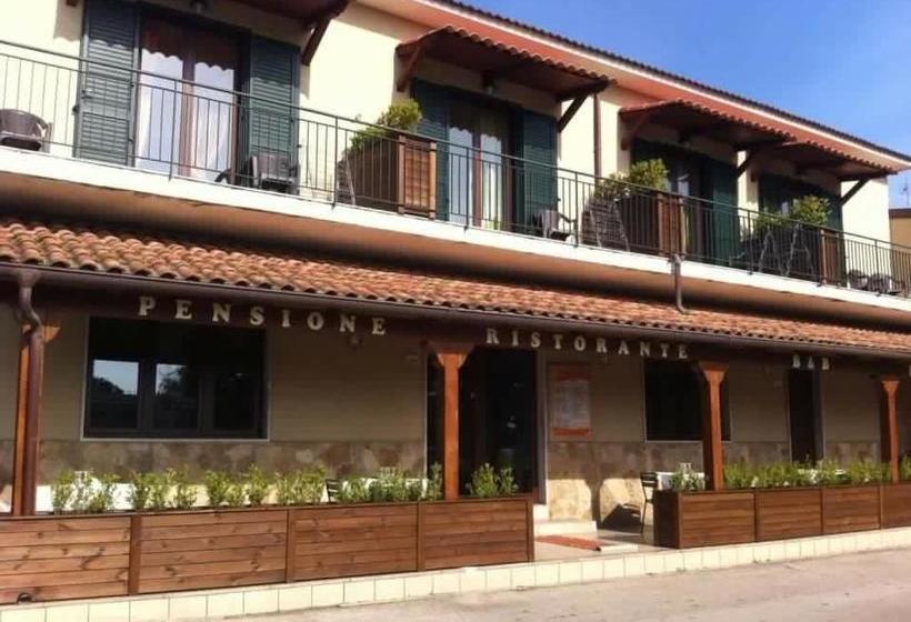 פונדק Pasquale A Mare