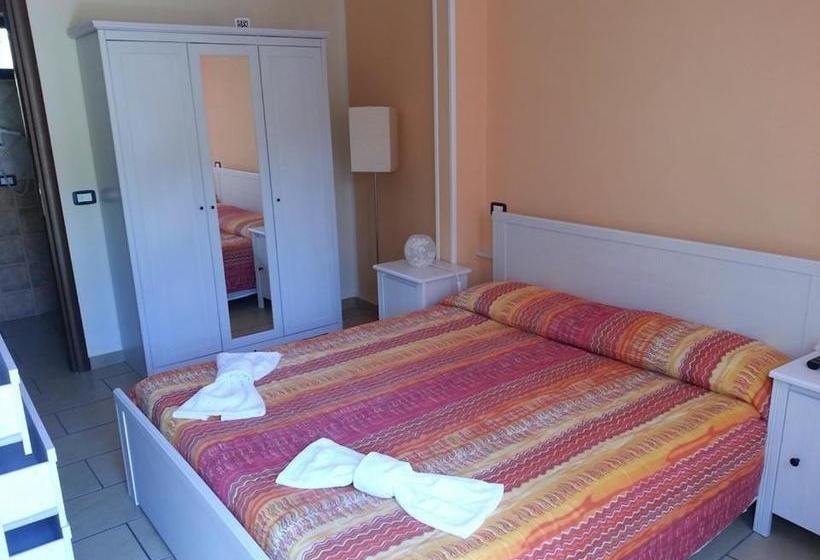 פונדק Pasquale A Mare