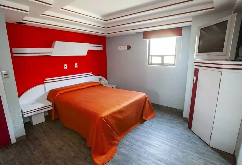 هتل Ancona Adults Only