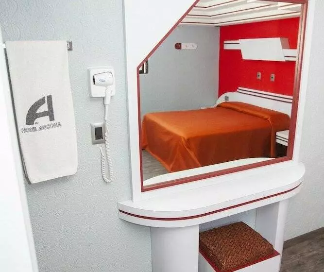 هتل Ancona Adults Only