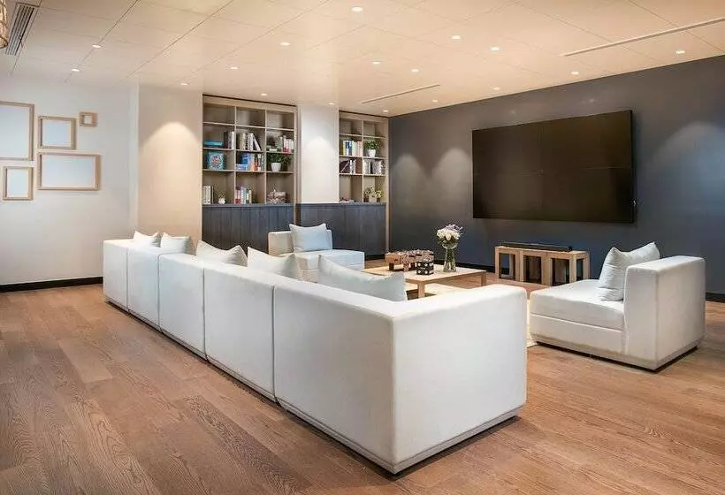 Hotelli Campanile Shanghai Jing An