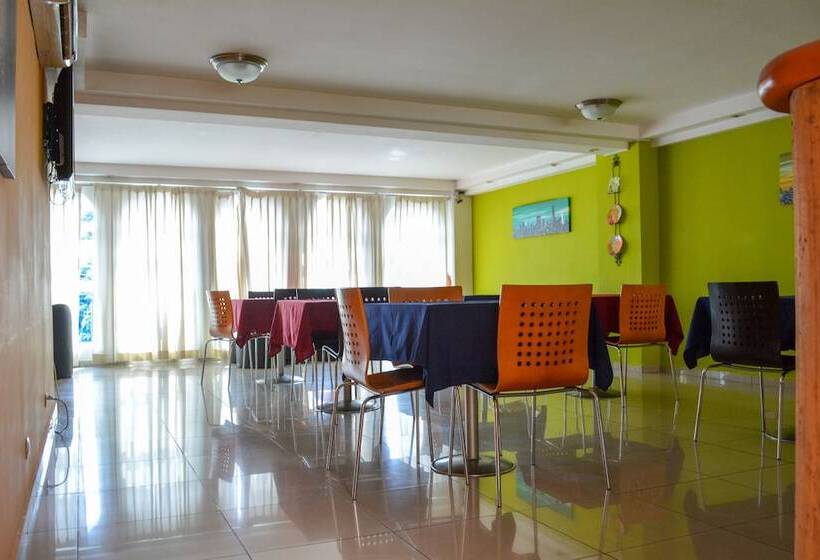 فندق Windsor Plaza