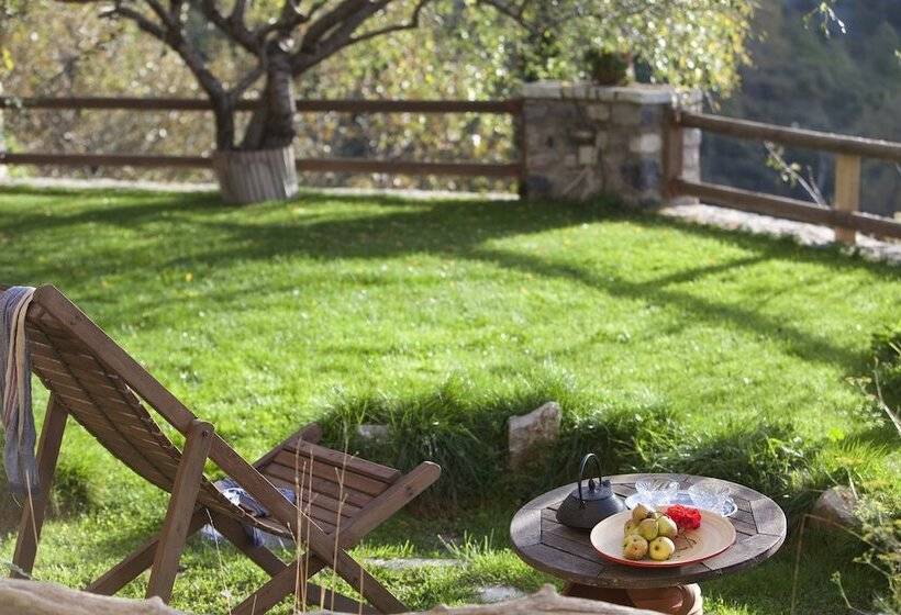 膳宿费 Agnantio Studios & Suites